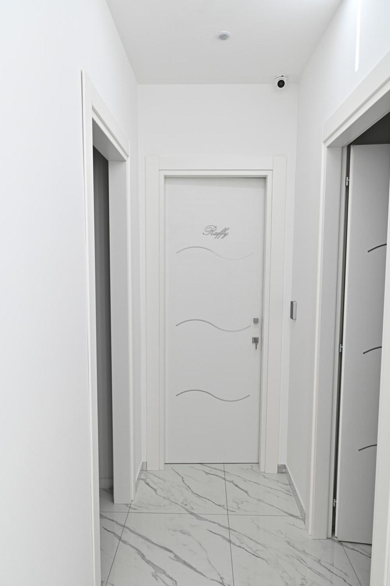 Bebsantaniellohouse1 Bed & Breakfast เนเปิลส์ ภายนอก รูปภาพ