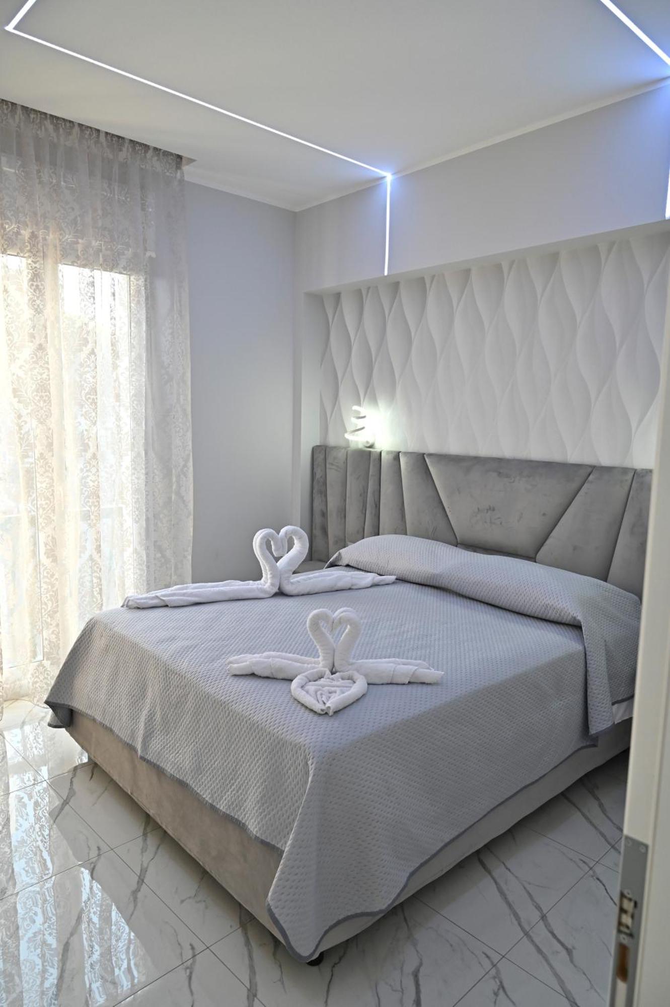 Bebsantaniellohouse1 Bed & Breakfast เนเปิลส์ ภายนอก รูปภาพ
