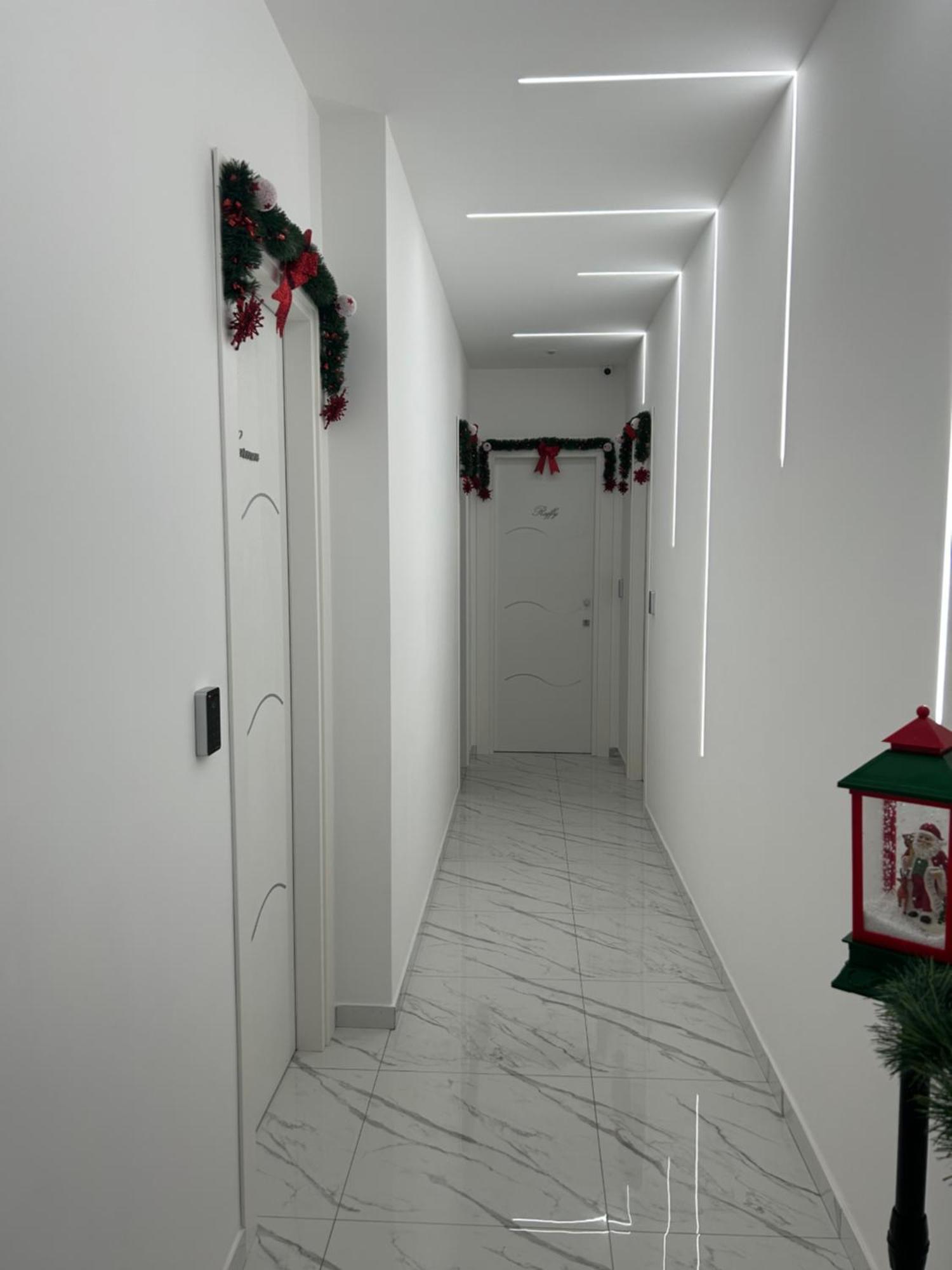 Bebsantaniellohouse1 Bed & Breakfast เนเปิลส์ ภายนอก รูปภาพ